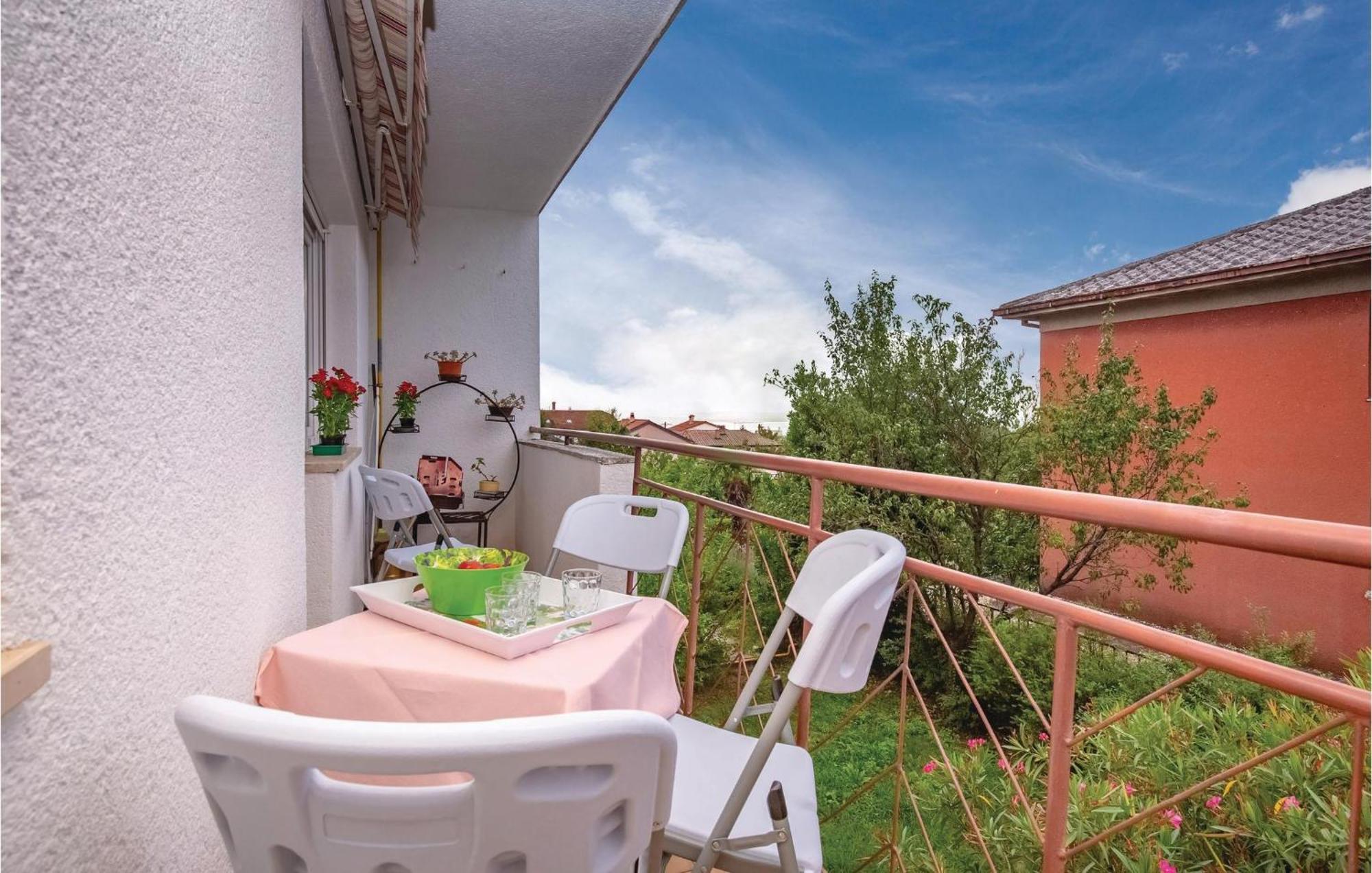 Amazing Apartment In Rijeka With Wifi Exteriör bild